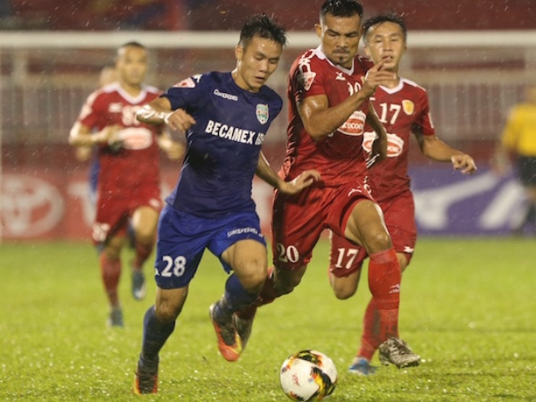 Bình Dương 2-3 TP.HCM: Bữa tiệc bàn thắng và quả penalty định mệnh