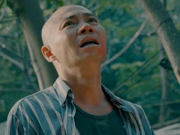Không chiều lòng khán giả như Chạy trốn thanh xuân, Những cô gái trong thành phố quyết giữ cái kết đầy nước mắt