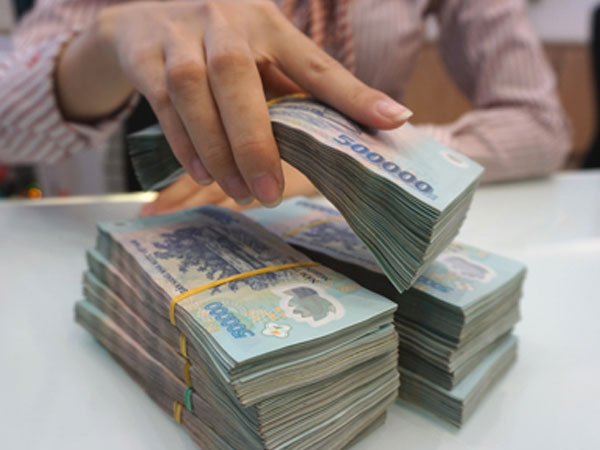 Sắp siết tín dụng cho phân khúc bất động sản cao cấp