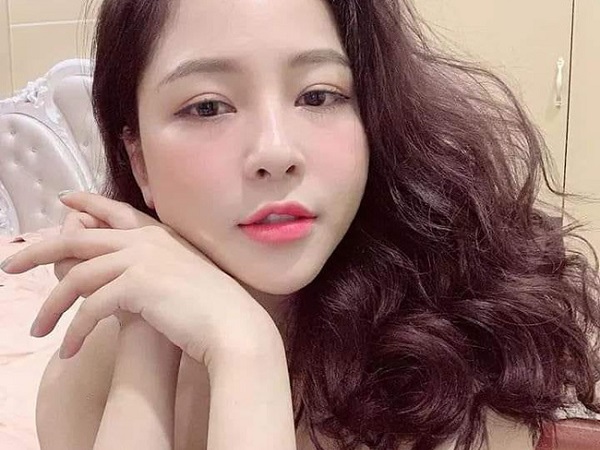 Dân mạng 'hung hãn' share khắp nơi thông tin hình ảnh nhầm lẫn về hot girl lộ clip nóng, nhiều người khốn khổ vạ lây