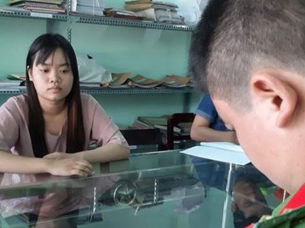 Cô gái sinh năm 2001 bị khởi tố, bắt tạm giam vì đâm chết người