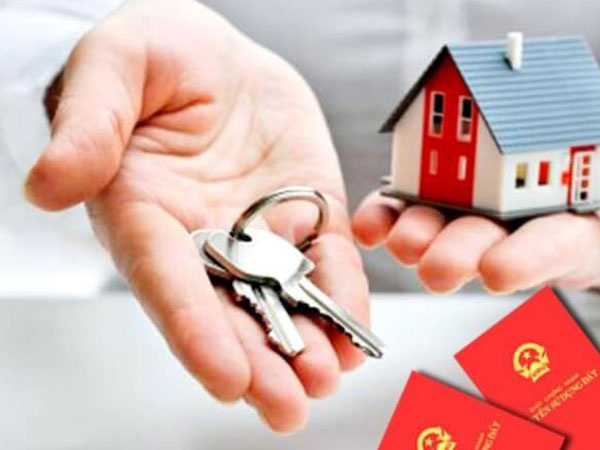 Hàng loạt dự án tại TP.HCM bị thế chấp: Những điều cần biết để tránh "tiền mất tật mang"