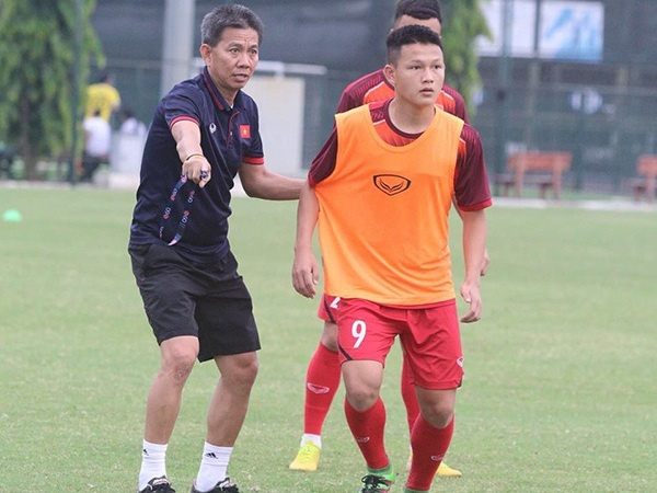 HLV Hoàng Anh Tuấn: ‘Một số cầu thủ U18 Việt Nam đủ khả năng dự SEA Games 30’