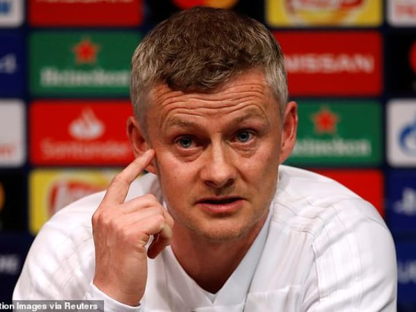 Solskjaer gợi lại ký ức Camp Nou 1999 để khích lệ tinh thần học trò