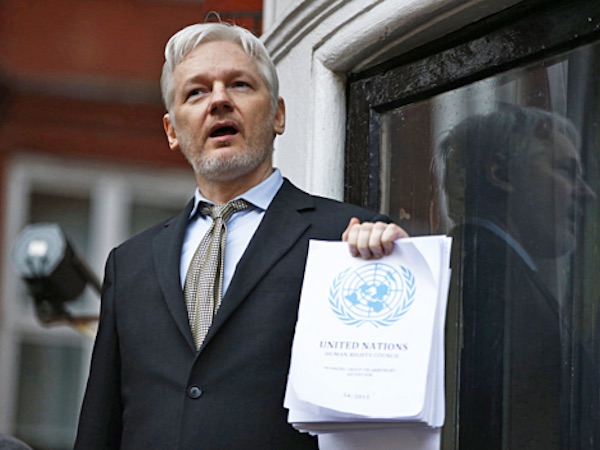 Hỗ trợ bắt nhà sáng lập WikiLeaks, Ecuador nhận 40 triệu cuộc tấn công mạng