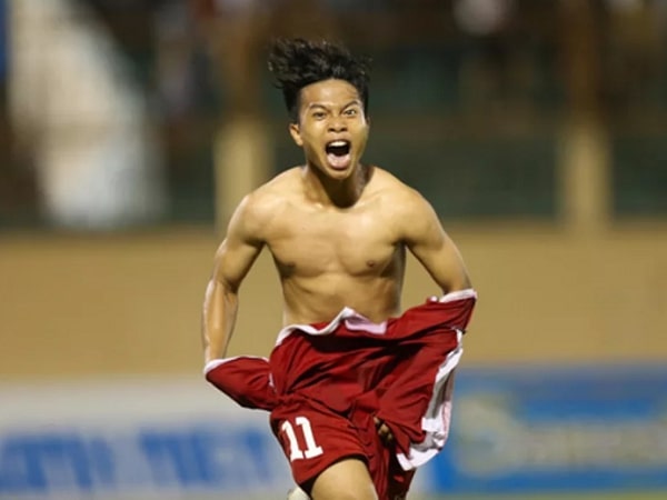 U18 Việt Nam chốt danh sách tham dự giải U18 Quốc tế: Có tên 'Tiểu Công Phượng'
