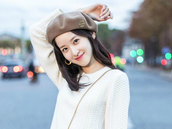 'Hot girl trà sữa' từ tỷ phú trẻ nhất Trung Quốc đến cô vợ đáng thương