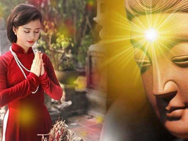 Phúc họa tại miệng, có 4 thứ khẩu nghiệp và 4 loại người cần tránh