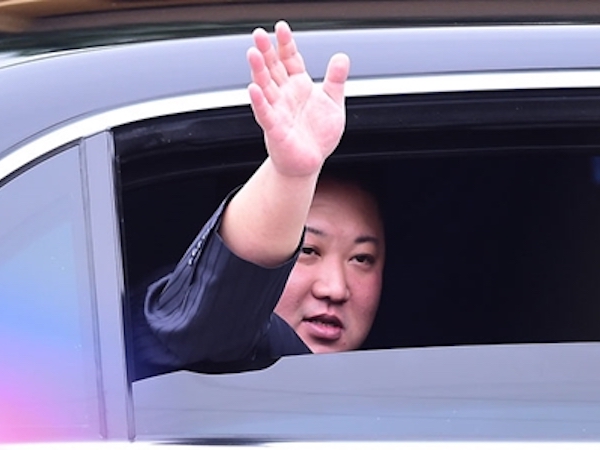 Triều Tiên phát hành tem mừng Kim Jong-un thăm Việt Nam