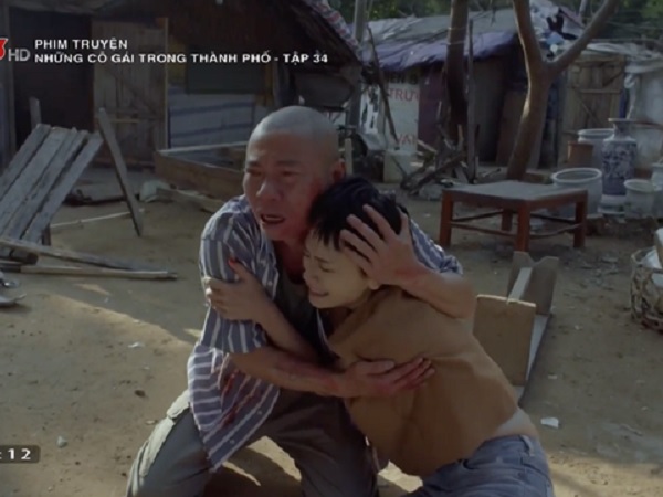 Khán giả phẫn nộ với cái kết của Những cô gái trong thành phố, đòi tẩy chay đạo diễn - biên kịch
