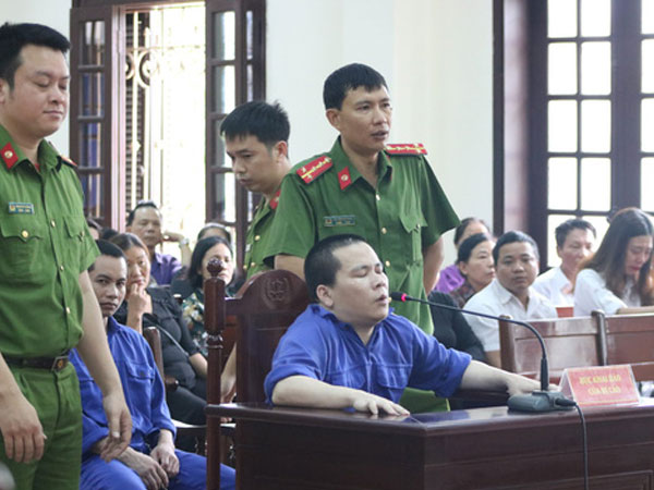 'Trùm' sản xuất Vinaca trị ung thư từ bột than tre lĩnh án 22 năm tù