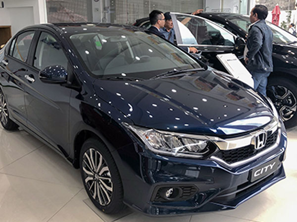 Những mẫu ôtô giảm giá trong tháng 4 tại Việt Nam