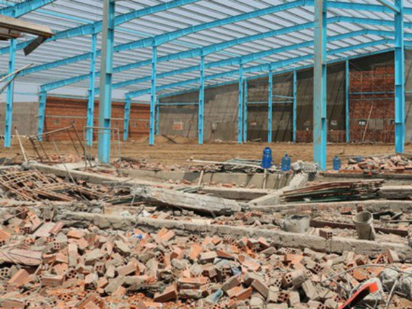 Nạn nhân thứ 7 tử vong trong vụ sập tường ở Vĩnh Long