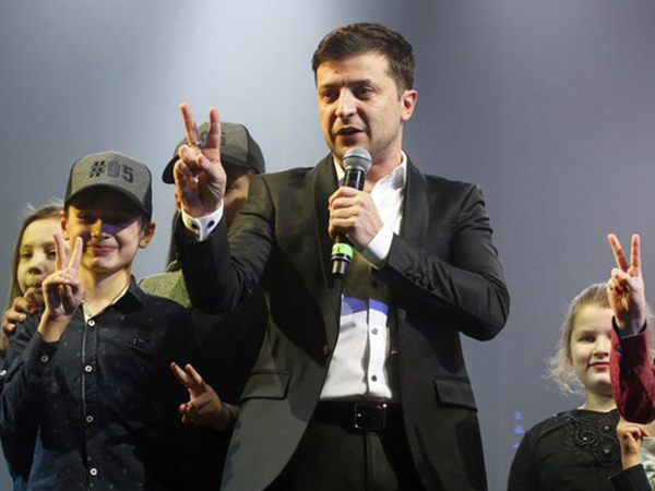 Người Ukraine biết 90% ông Zelenskiy là thảm họa nhưng vẫn bỏ phiếu cho nam danh hài