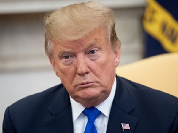 Trump tức giận về cựu phụ tá cung cấp thông tin cho Mueller