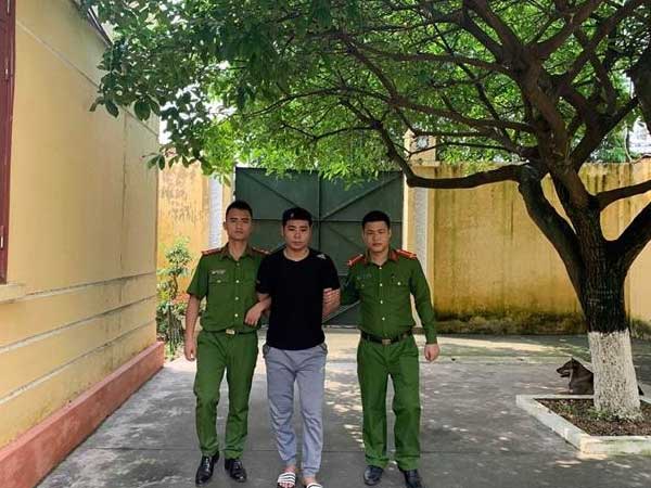 Gần 70 thanh niên hỗn chiến tranh giành 'nhân viên phục vụ'