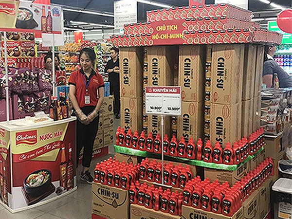Thanh tra vào cuộc vụ trưng bày sản phẩm mô hình Lăng Bác