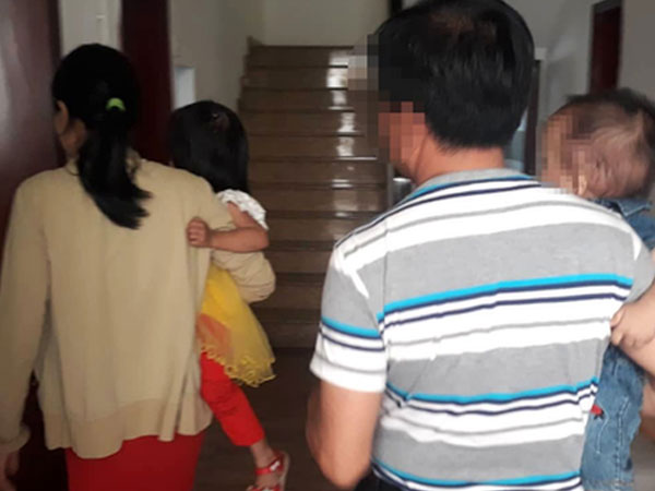 Vợ chồng 'tố' ông lão 70 tuổi dâm ô con gái kêu cứu vì liên tục bị dọa giết