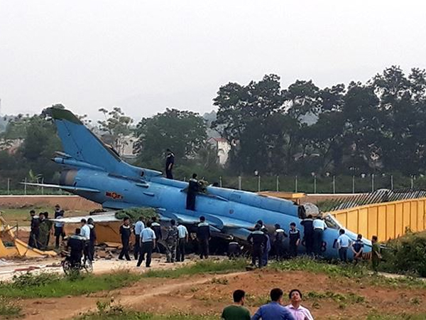Ảnh hiện trường vụ máy bay Su-22 gặp nạn ở Yên Bái