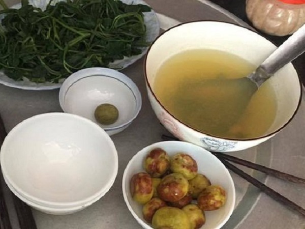 Đau đầu vì mẹ chồng oái oăm bắt nấu cho 6 người mà chỉ cho 34k mỗi ngày, nàng dâu đăng đàn và nhận được câu trả lời bất ngờ này...