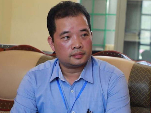 Vụ thầy giáo hiếp dâm, nghi khiến nữ sinh lớp 8 có bầu: Hiệu trưởng sốc khi nhận được thông báo từ công an