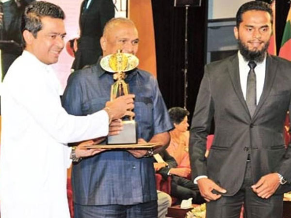 Anh em đánh bom tự sát Sri Lanka là con nhà tài phiệt giàu có