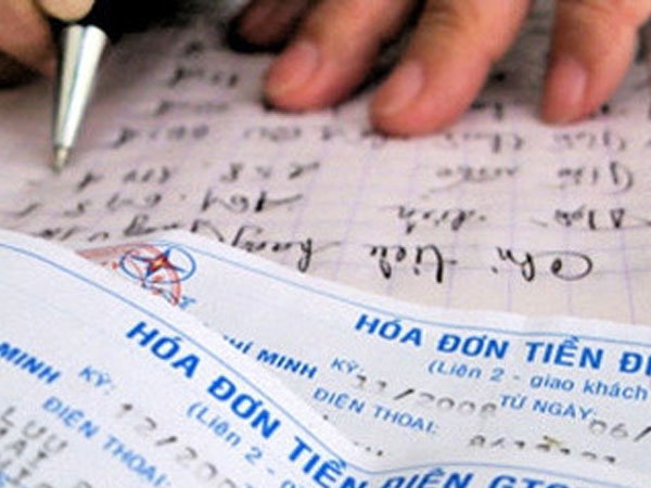 Vì sao hóa đơn tiền điện nhảy vọt?