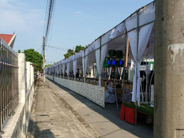 Hiệu trưởng ở Hải Phòng dựng rạp giữa đường 3 ngày làm đám cưới con gái