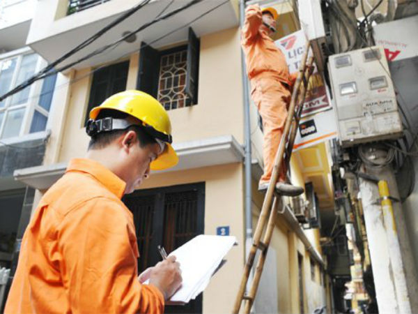 Tiêu thụ điện ở TP HCM cao kỷ lục trong 10 năm qua