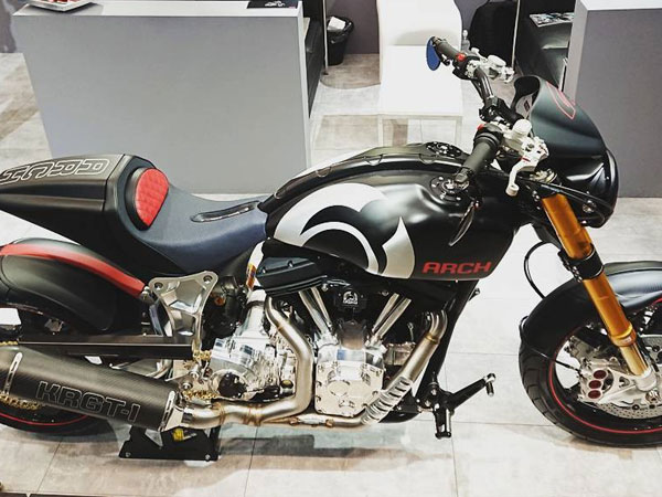 Khám phá xưởng xe độc nhất vô nhị của tài tử Hollywood Keanu Reeves