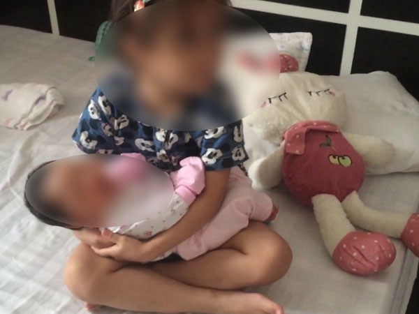 Bố bắn chết mẹ rồi tự sát tại nhà, con gái 4 tuổi chăm em trai sống sót ở hiện trường suốt 3 ngày khiến cảnh sát cũng bất ngờ