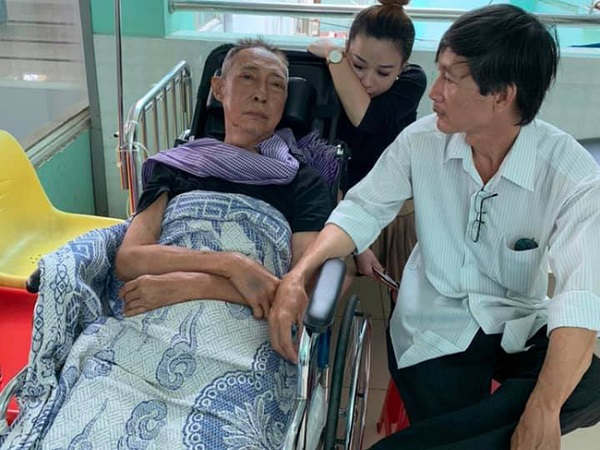 Ngoài thuốc lá thì đây chính là những nguyên nhân không ngờ gây nên bệnh ung thư phổi mà nghệ sĩ Lê Bình phải chống chọi trong thời gian dài