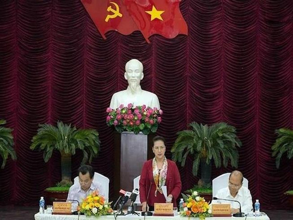 Bán đấu giá sân bay Cam Ranh đầu tư Cảng hàng không Phan Thiết