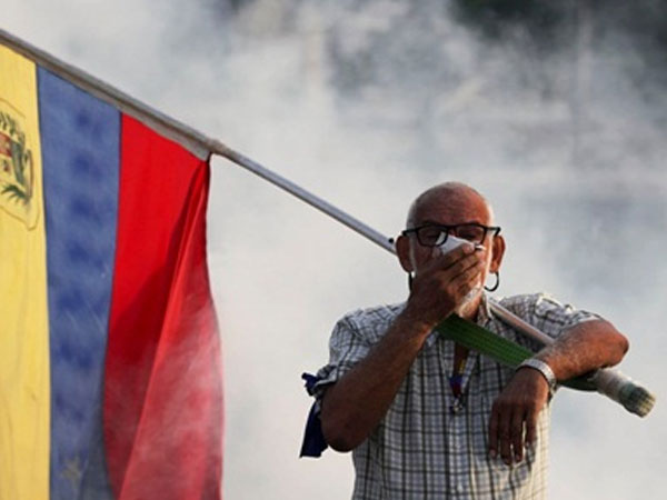 Tương lai Venezuela sau cuộc đảo chính thất bại của phe đối lập