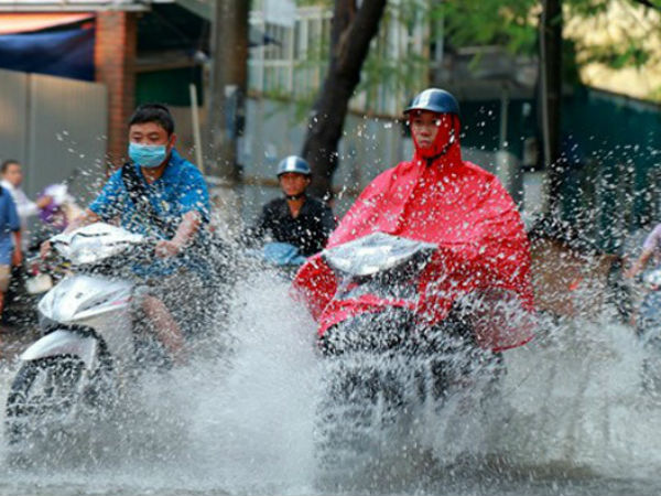 Dự báo thời tiết 3/5: Hà Nội mưa dông ngày Quốc tang