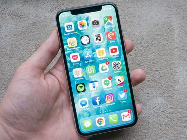 Gần 2 năm tuổi, chiếc iPhone bị Apple khai tử vẫn có giá trên trời