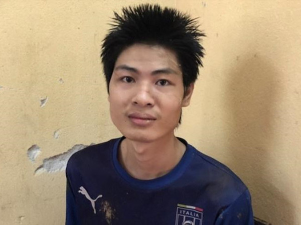 Khởi tố, bắt giam 4 tháng kẻ đâm chém 6 cô trò