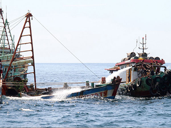 Indonesia đánh chìm tàu cá Việt Nam