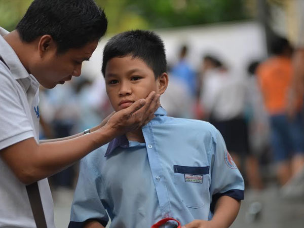 Làm việc từ 8h30: 'Đưa con đi học, chúng tôi lang thang đâu cho đến giờ làm?'