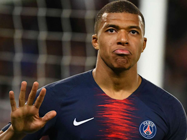 Mức lương của Mbappe đã tăng 1.400% tại PSG