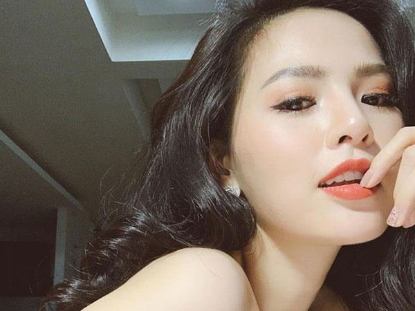 Phong cách thời trang gợi cảm của 4 mỹ nhân 'thánh nữ Mì Gõ'