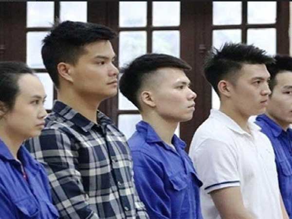 Công an ‘bay lắc’ nhưng được miễn phạt tù