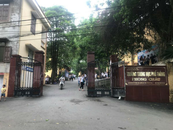 Nữ sinh lớp 10 ở Phú Thọ phải nghỉ học để sinh con: Là học sinh ngoan, xinh xắn, học tiếng Anh giỏi nhất lớp