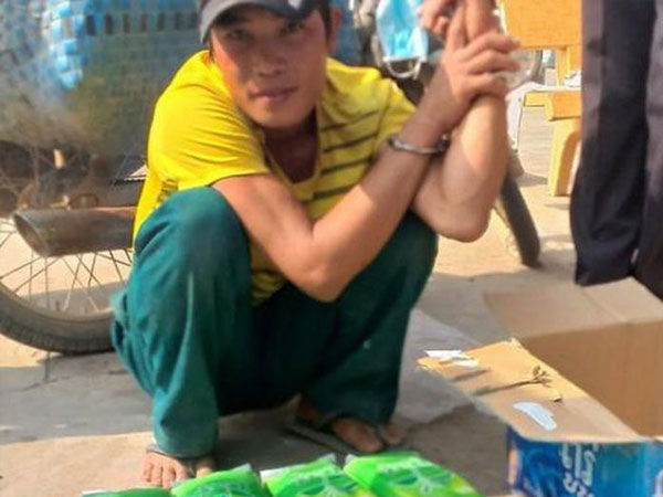 9X vận chuyển 15 kg ma tuý bằng xe máy không biển