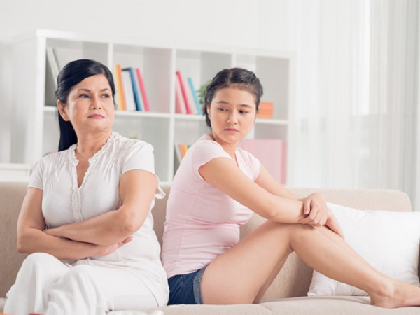 Tuyên bố 'nhà chồng đã bỏ tiền ra mua mình về thì có quyền đánh chửi', nàng dâu bị cả MXH 'ném đá' kịch liệt
