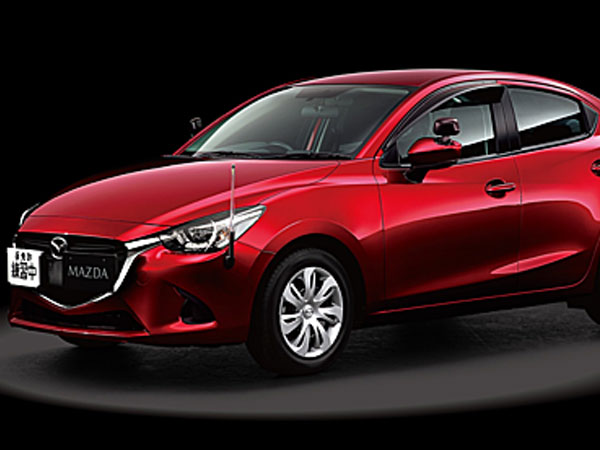 Mazda Trainer - ôtô dành riêng cho người học lái