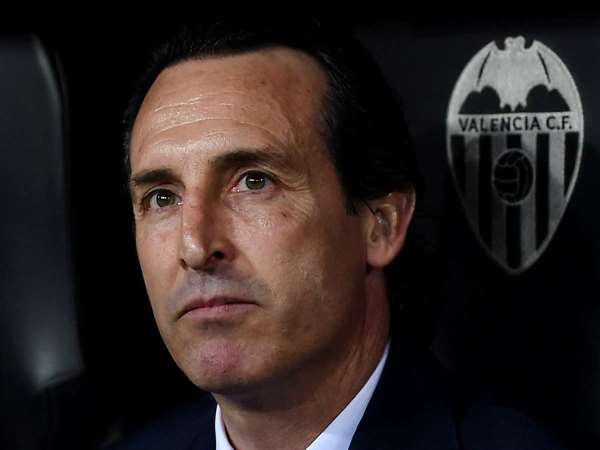 Arsenal thắng thuyết phục Valencia, HLV Emery gửi lời 'khiêu chiến' Chelsea