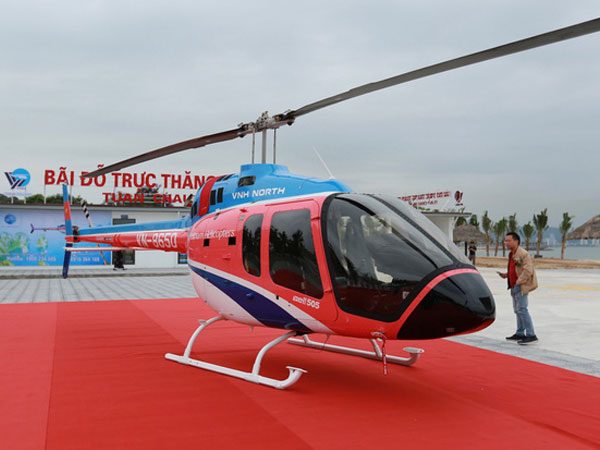 Cận cảnh bộ đôi trực thăng Bell 505 vừa khai trương dịch vụ bay ngắm vịnh Hạ Long