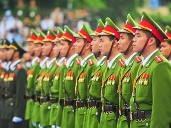 Tước danh hiệu CAND nếu tuyên truyền chống Nhà nước