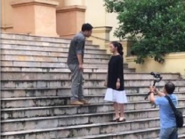 'Về Nhà Đi Con' lộ thêm tình tiết: Vợ chồng Huệ - Khải lôi nhau ra tòa li dị?